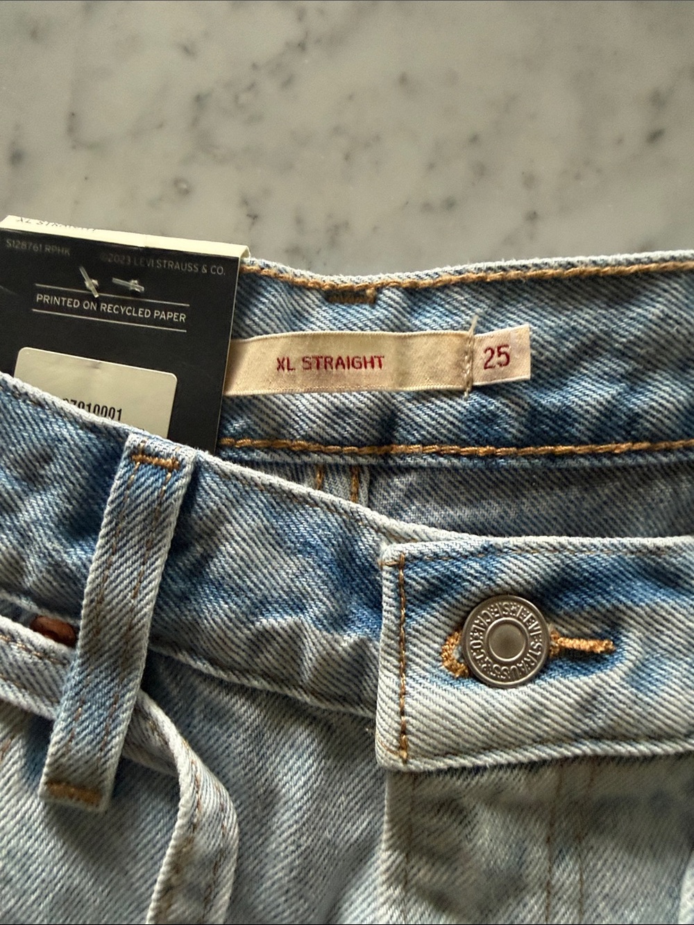 Levi's Light Blue XL Straight Leg Women's Jeans